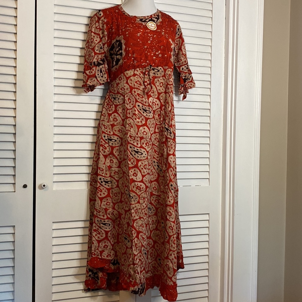 Batik Mahkota maxi dress from Indonesia Super Sadres Klok Olicia